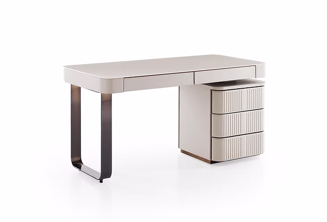 Hollywood Desk