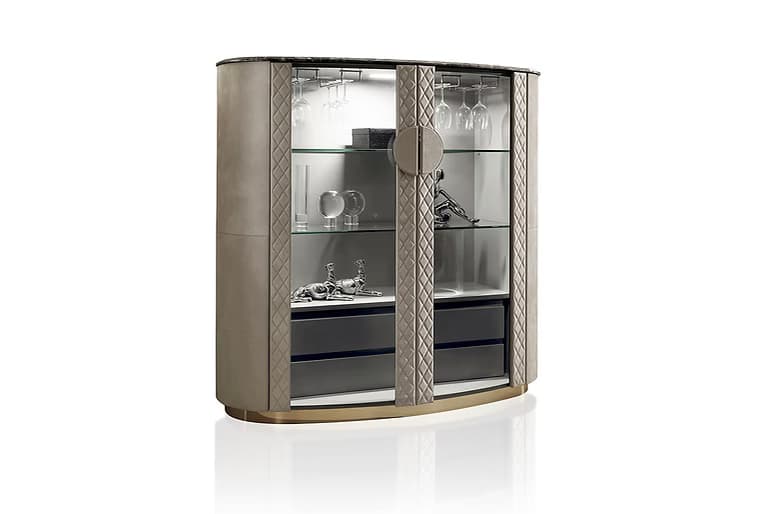 Vogue Vitrine